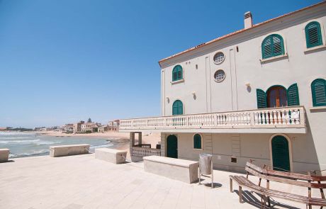 casa di montalbano, famosa serie televisiva tratta dai noti romanzi gialli di andrea camilleri