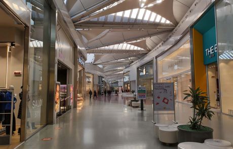 interno-del centro sicilia, famoso centro commerciale alle porte di catania