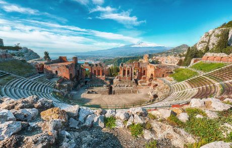 il meraviglioso teatro greco di taormina